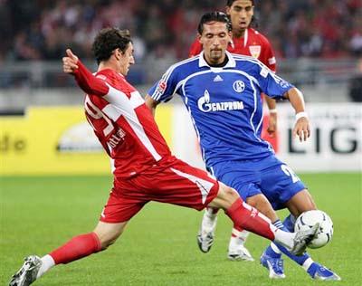 收入來源 收入來源