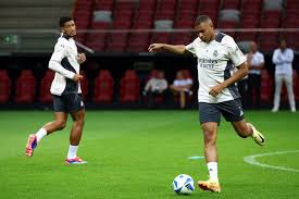 的赛季中 的赛季中